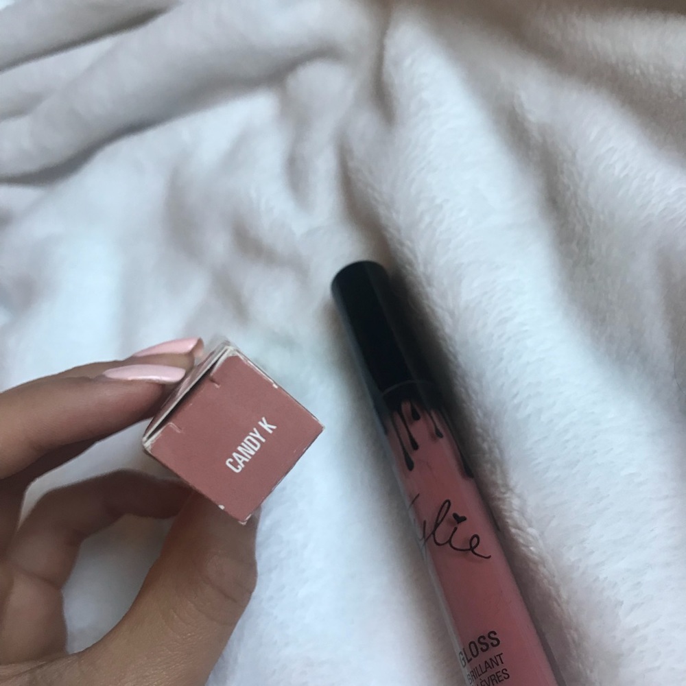 Kylie Cosmetics Candy K Lipgloss - Picture 2 of 2